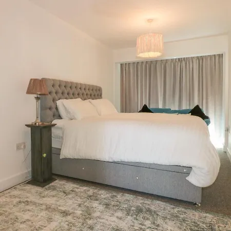 Apartment Bathsheba