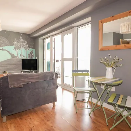 Apartment Bathsheba
